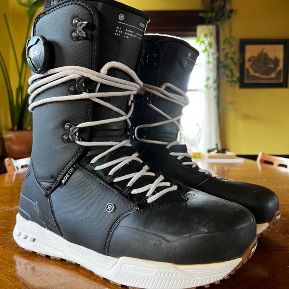 Ride Fuse Snowboard Boots Sz. 9 main image 6